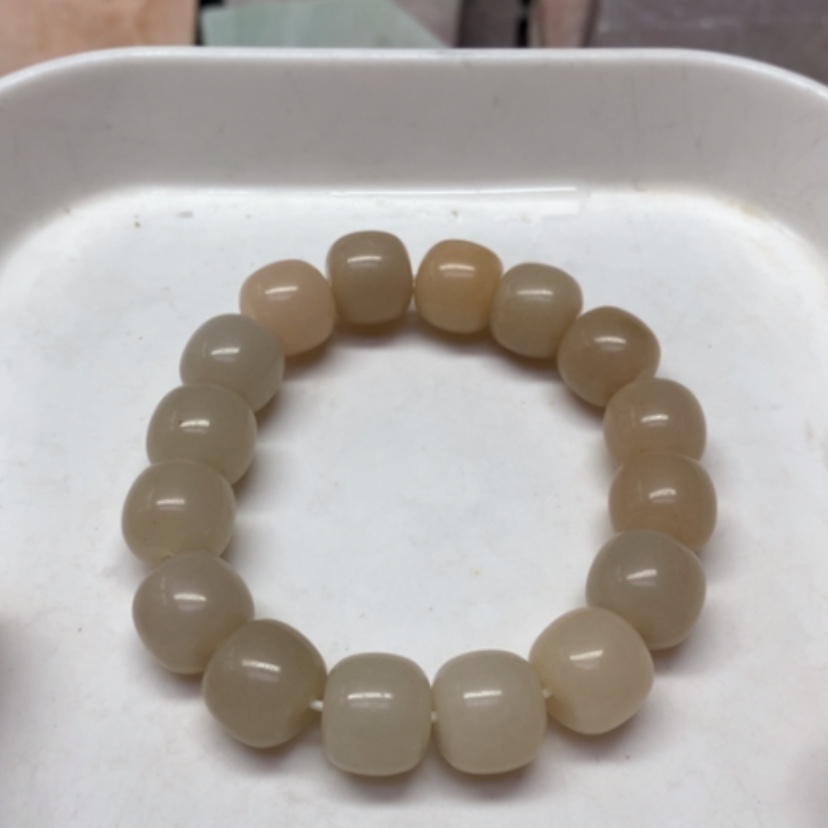 【闪购商品】未镶嵌手镯石英岩玉糖串