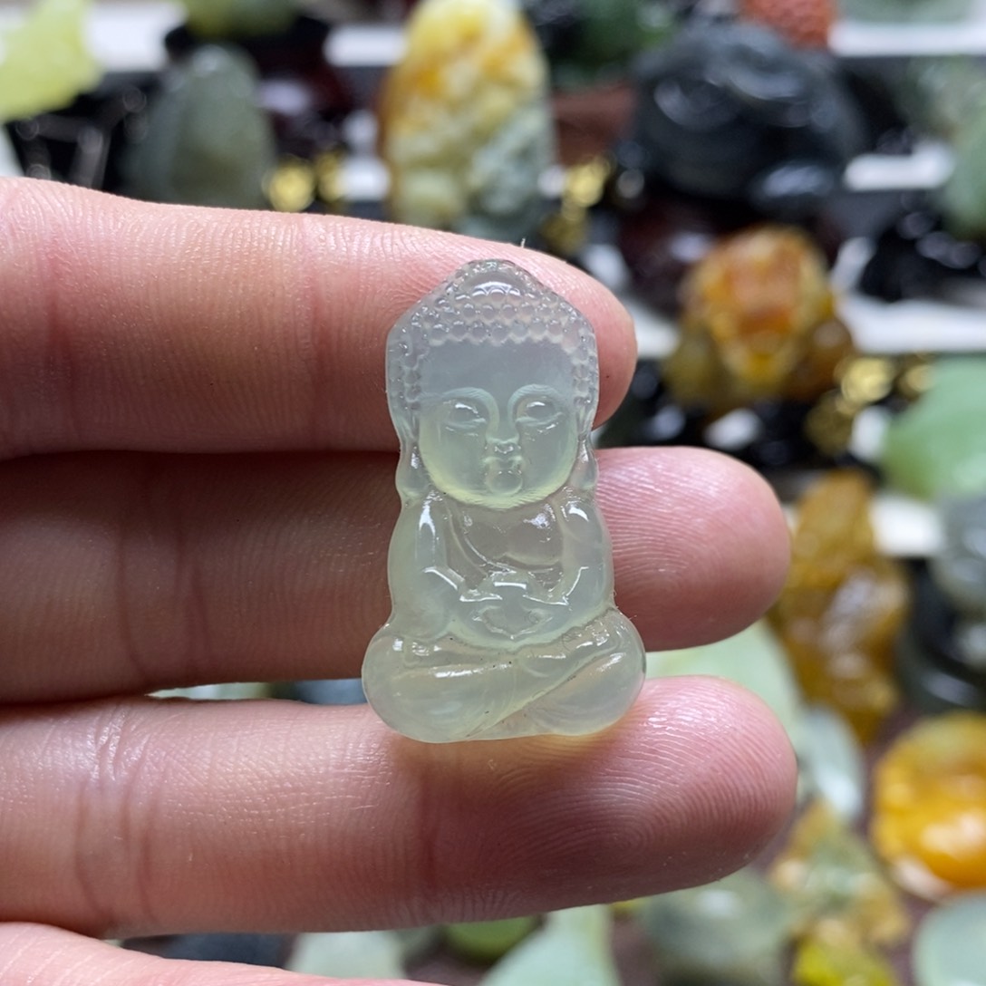 岫玉宝宝佛吊坠未镶嵌