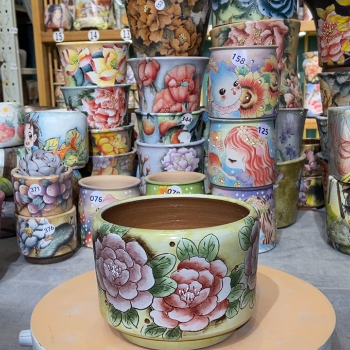 红陶景德镇艺术手绘作品