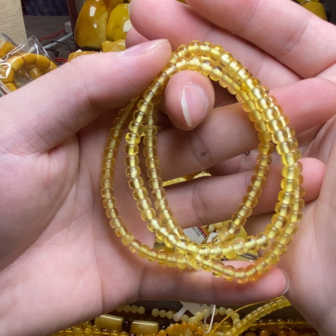 琥珀未镶嵌裸石蜜蜡