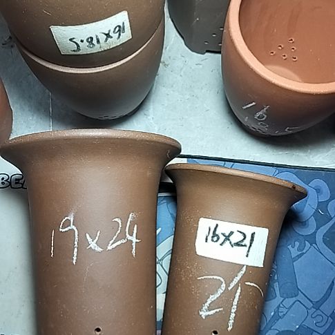 兰花盆两个紫砂花盆花泥