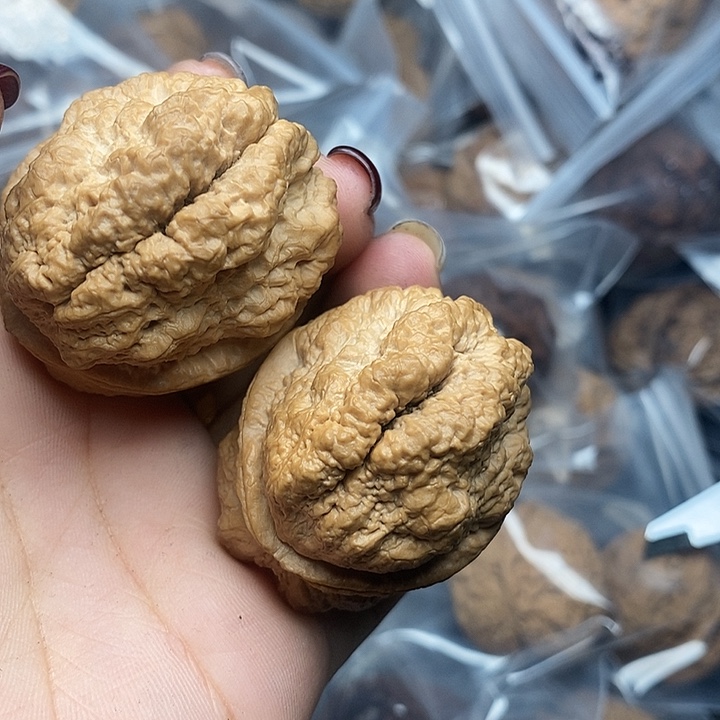 辰***闪把件文玩核桃       89号