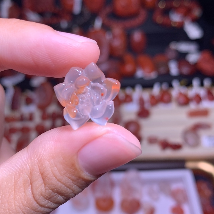 暖***阳南红玛瑙未镶嵌珠宝半成品