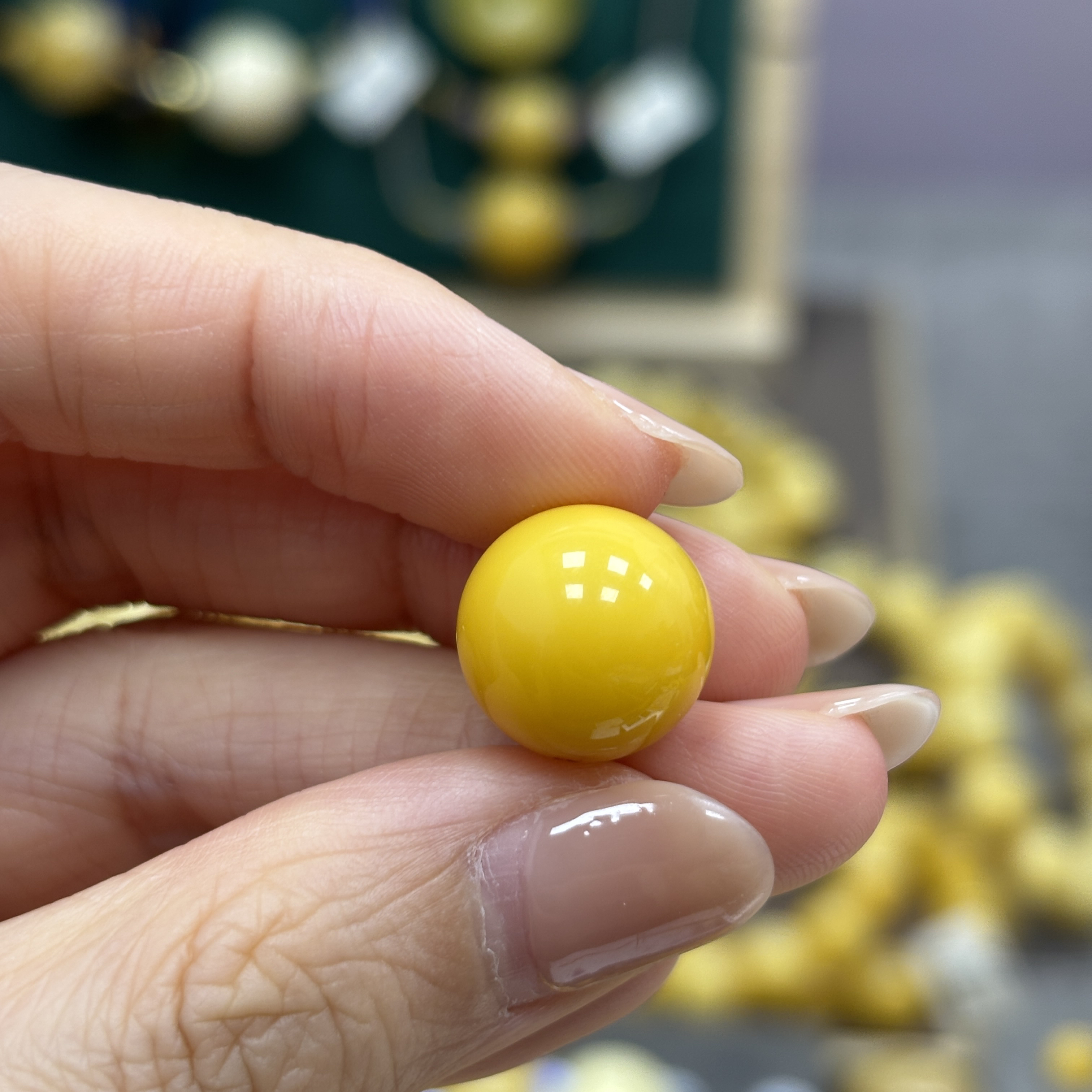 13.2mm 小妖珠宝天然原矿琥珀蜜蜡