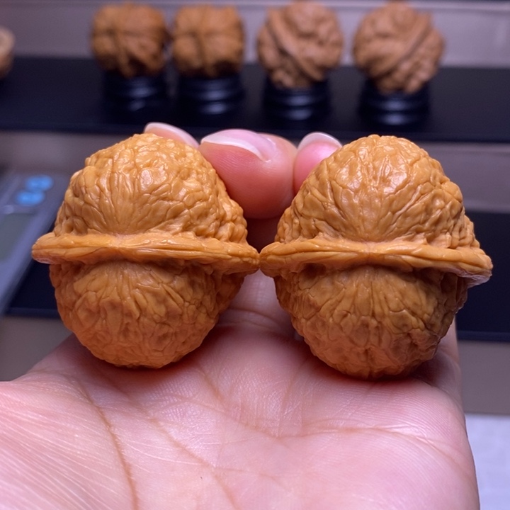 把件文玩核桃太阳系元宝24