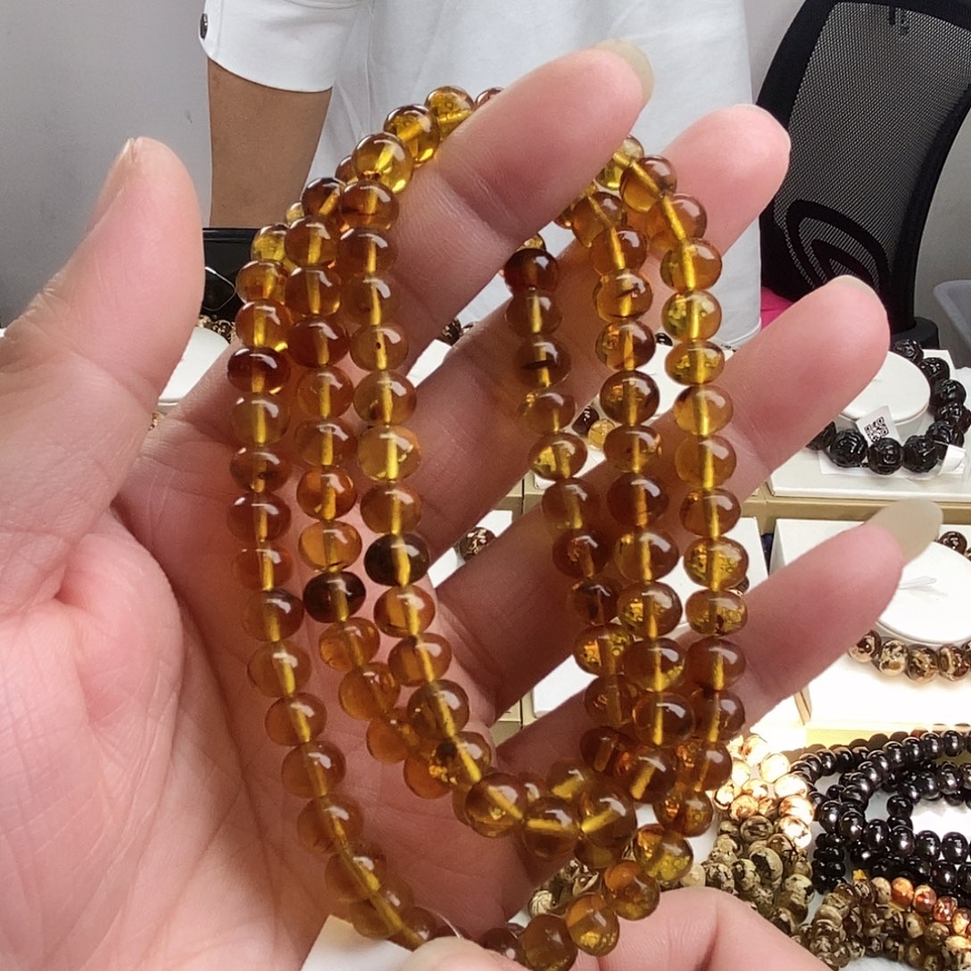 琥珀未镶嵌裸石琥珀7