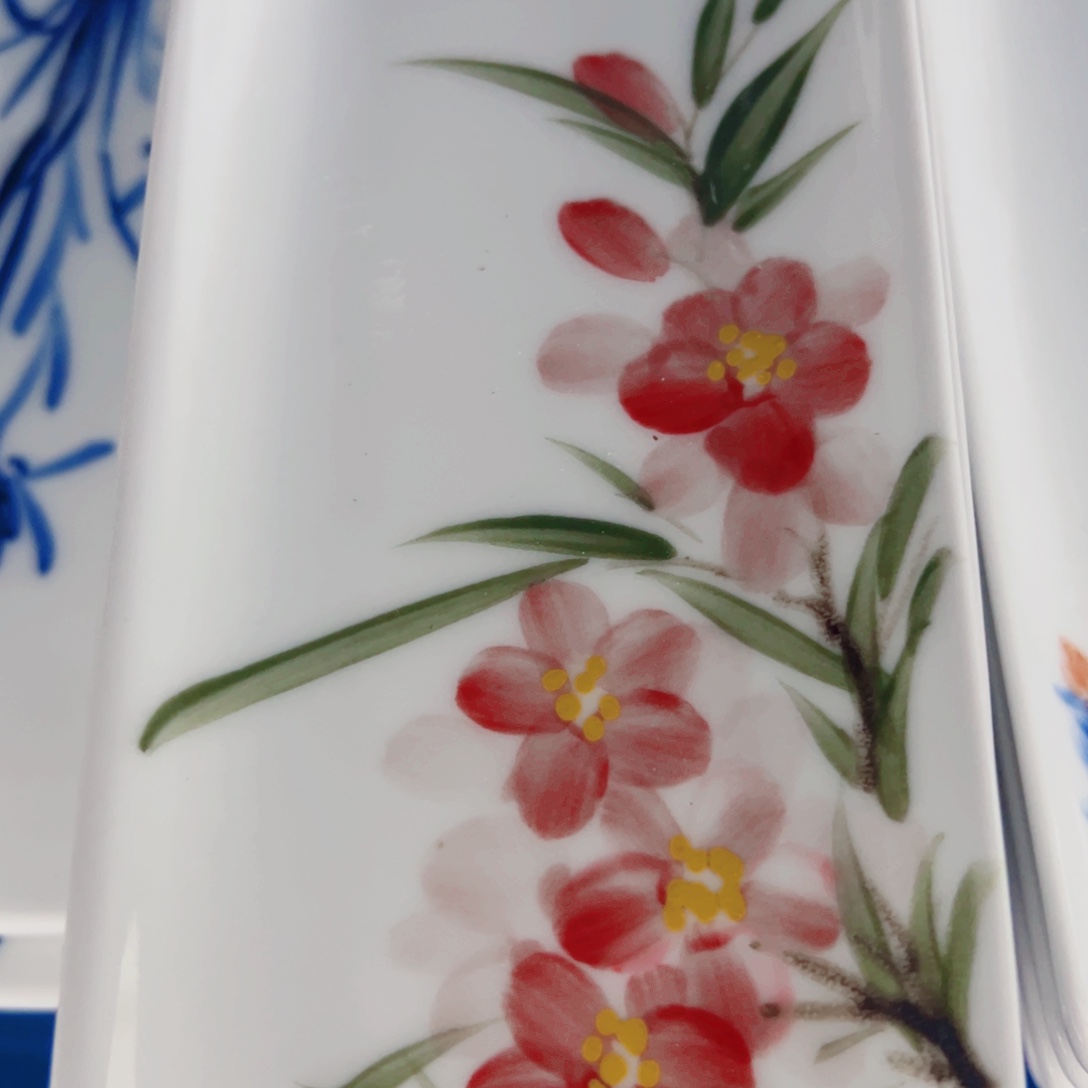 景德镇陶瓷手工手绘制作