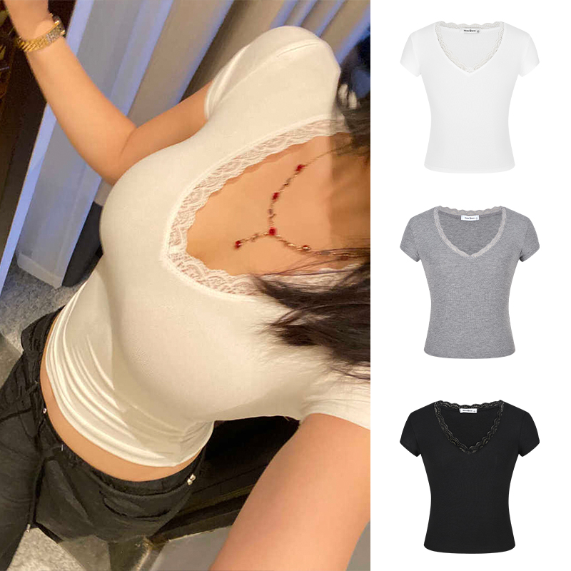 Moses Queen/魔西女王性感纯欲蕾丝拼接V领短袖T恤辣妹短款上衣