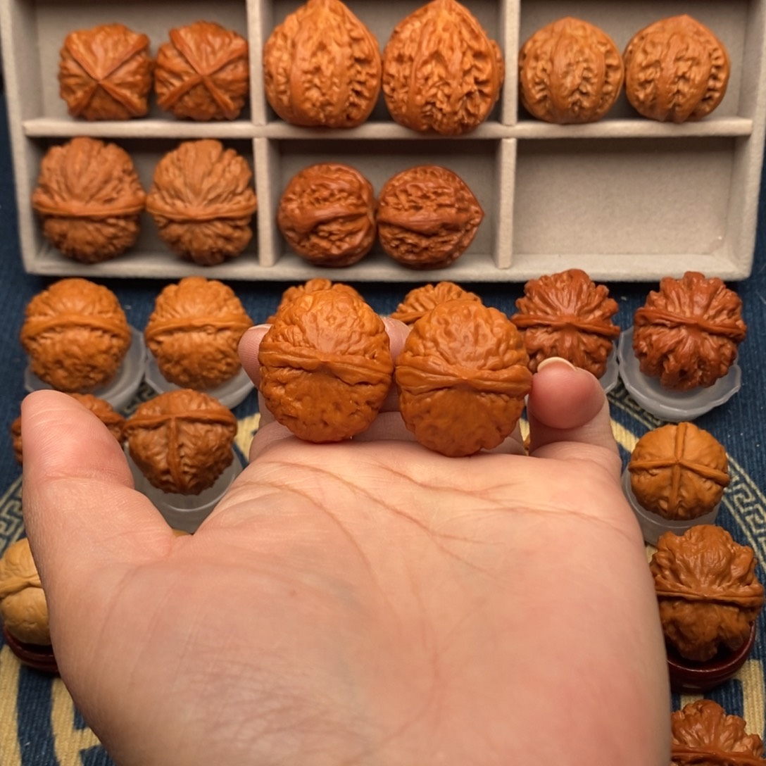 文玩核桃把件麒麟磨