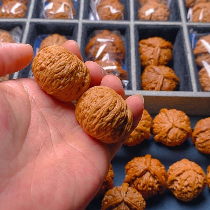 空*&文玩核桃把件核桃