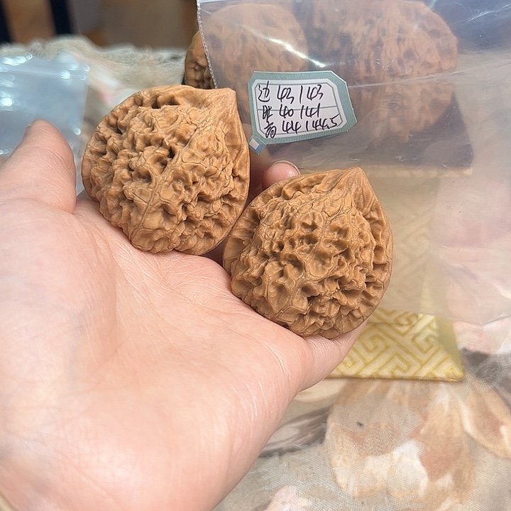 文玩核桃把件官帽