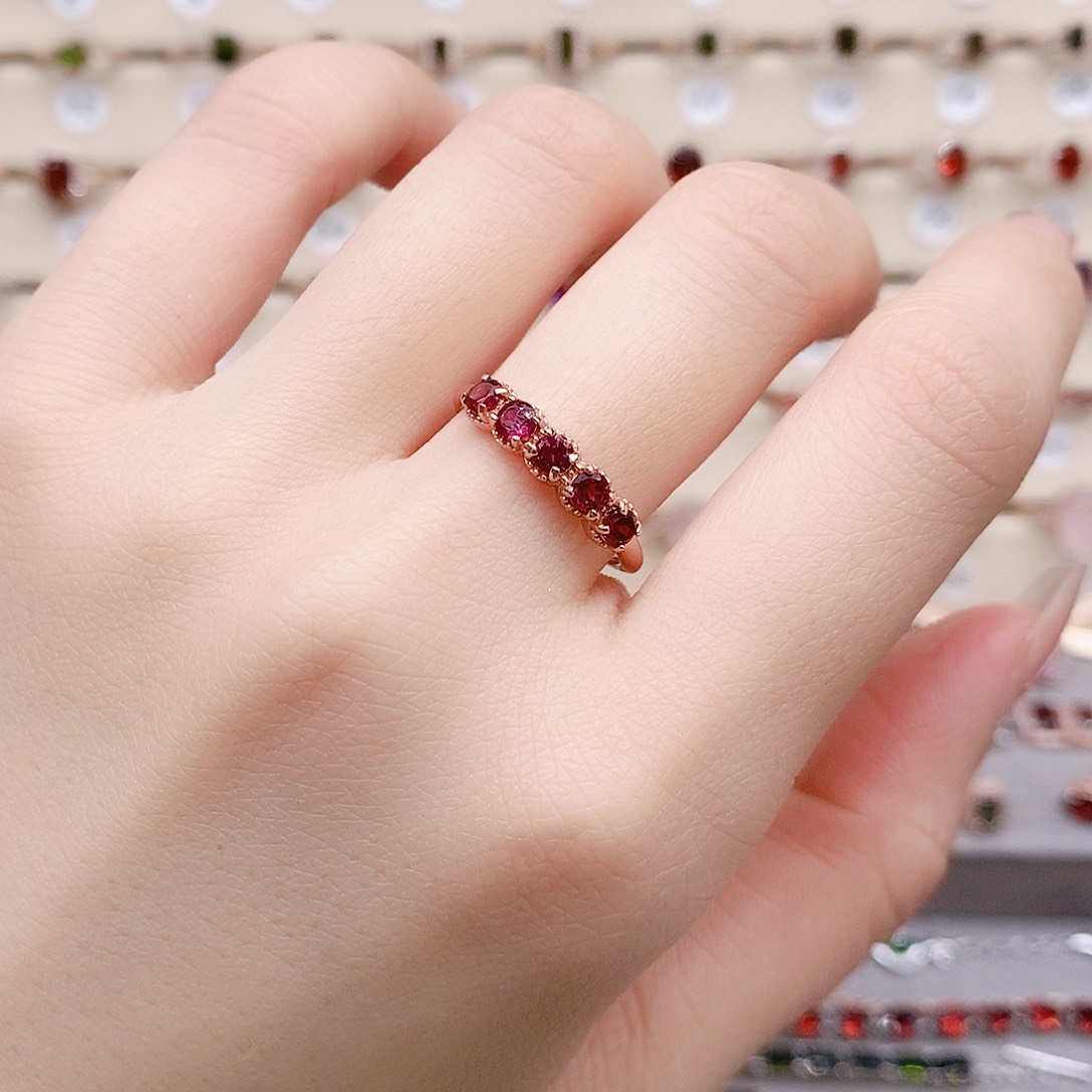 石榴石戒指银S925镶嵌戒指