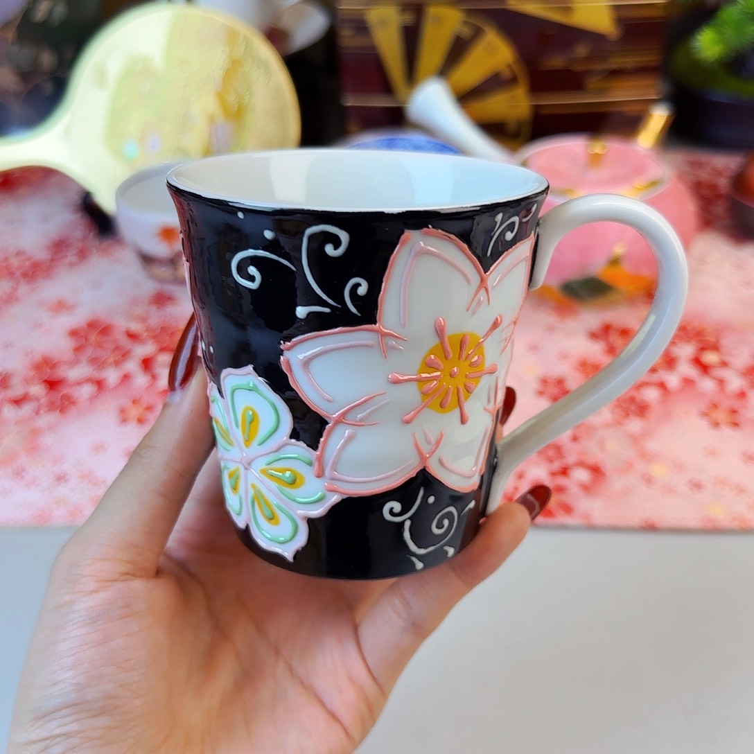 他家茶具瓷器真美！6