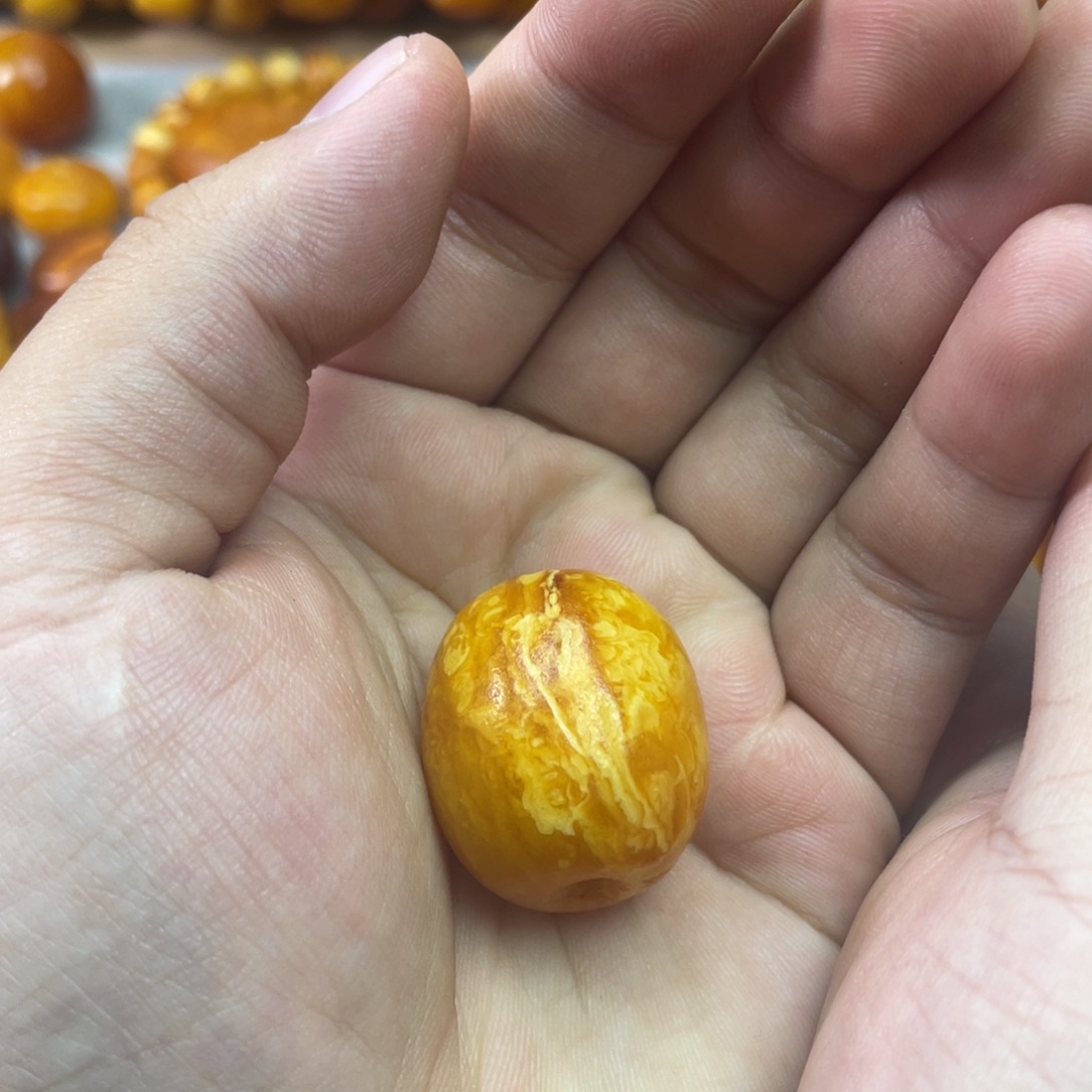 蜜蜡未镶嵌吊坠(不含链)