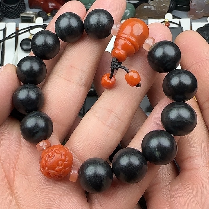 和田玉（墨玉）颈饰未镶嵌卡14