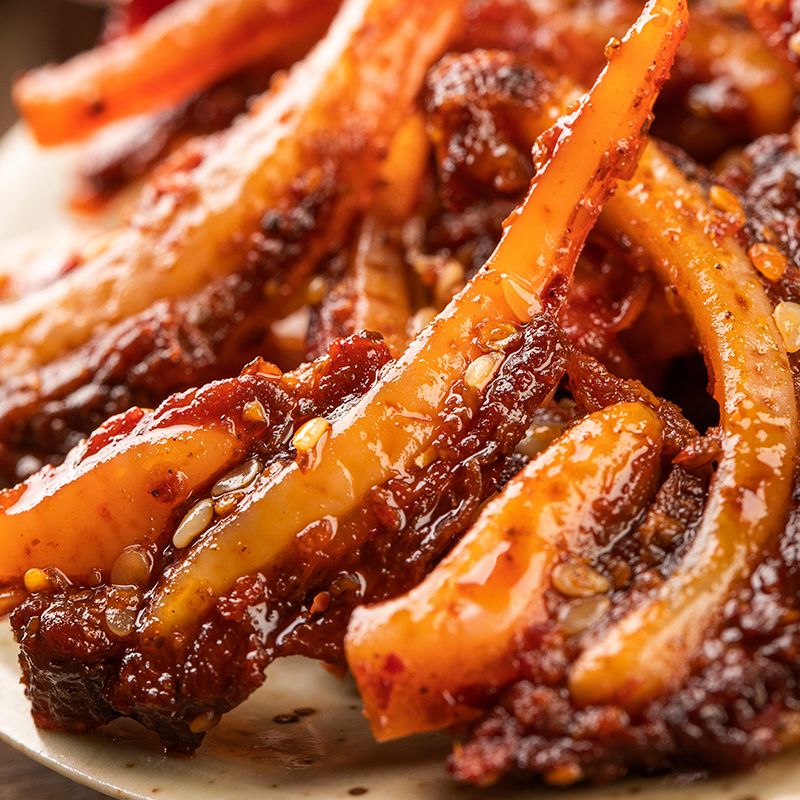 香辣猪脆骨冷吃麻辣猪软骨猪扒下酒卤味即食肉类零食小吃