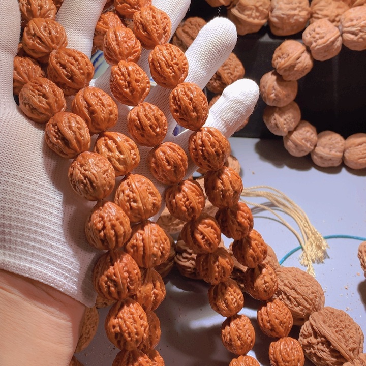 时***老文玩核桃手串八棱圣火令