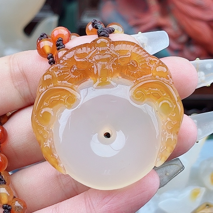 玛瑙吊坠未镶嵌葫*