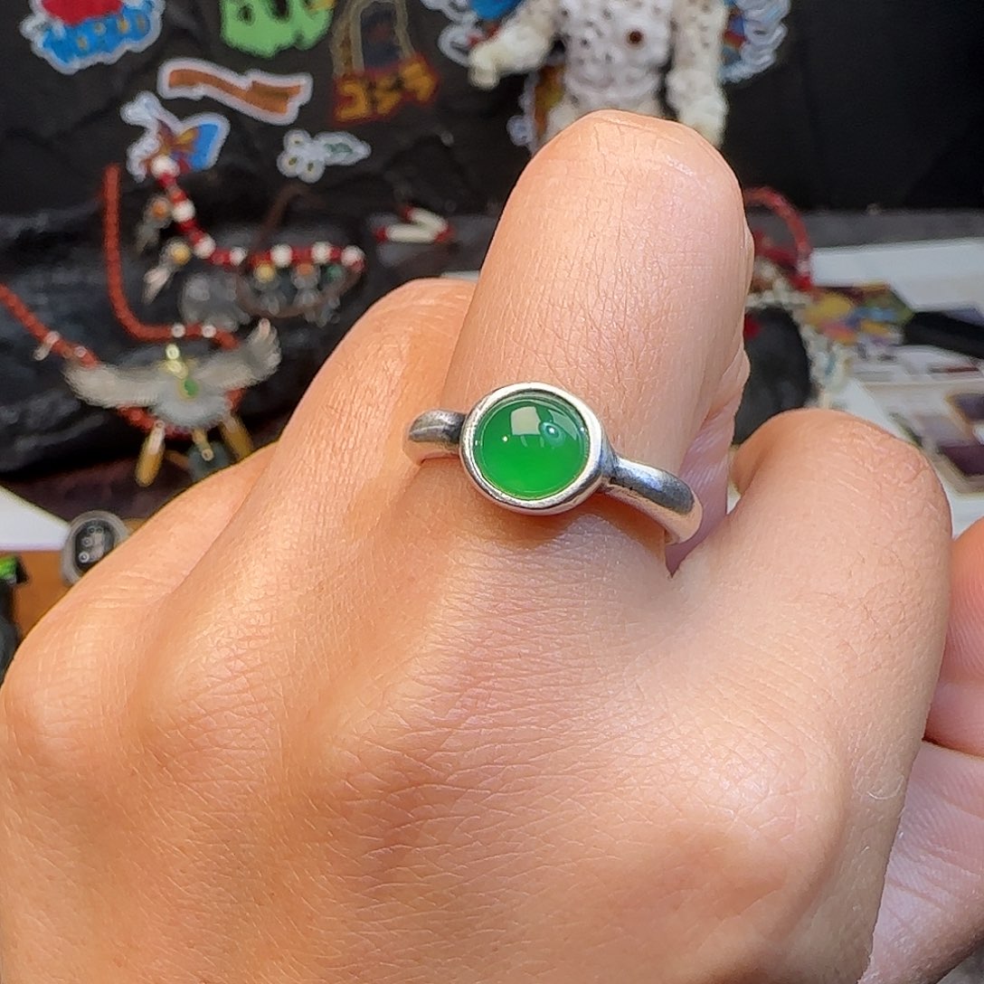 以***勒翡翠银S925镶嵌戒指