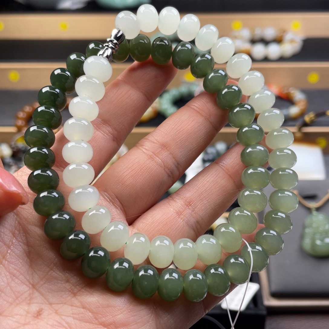 和田玉手串未镶嵌