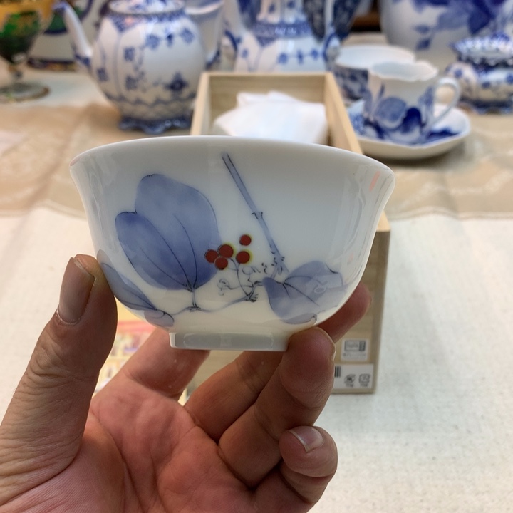 紫砂金瓷阁精品瓷器店