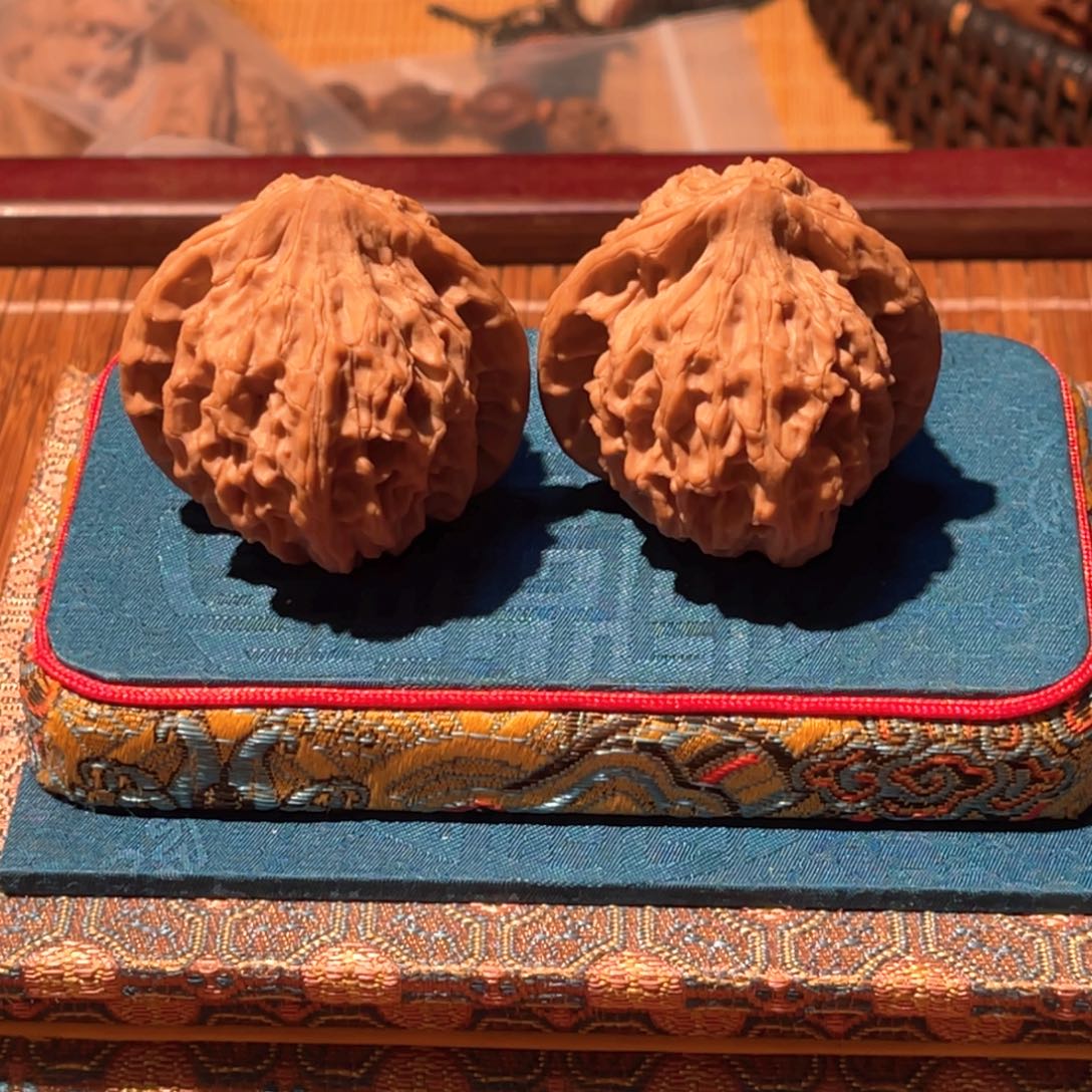 ****️文玩核桃吊坠嘎嘎嘎嘎
