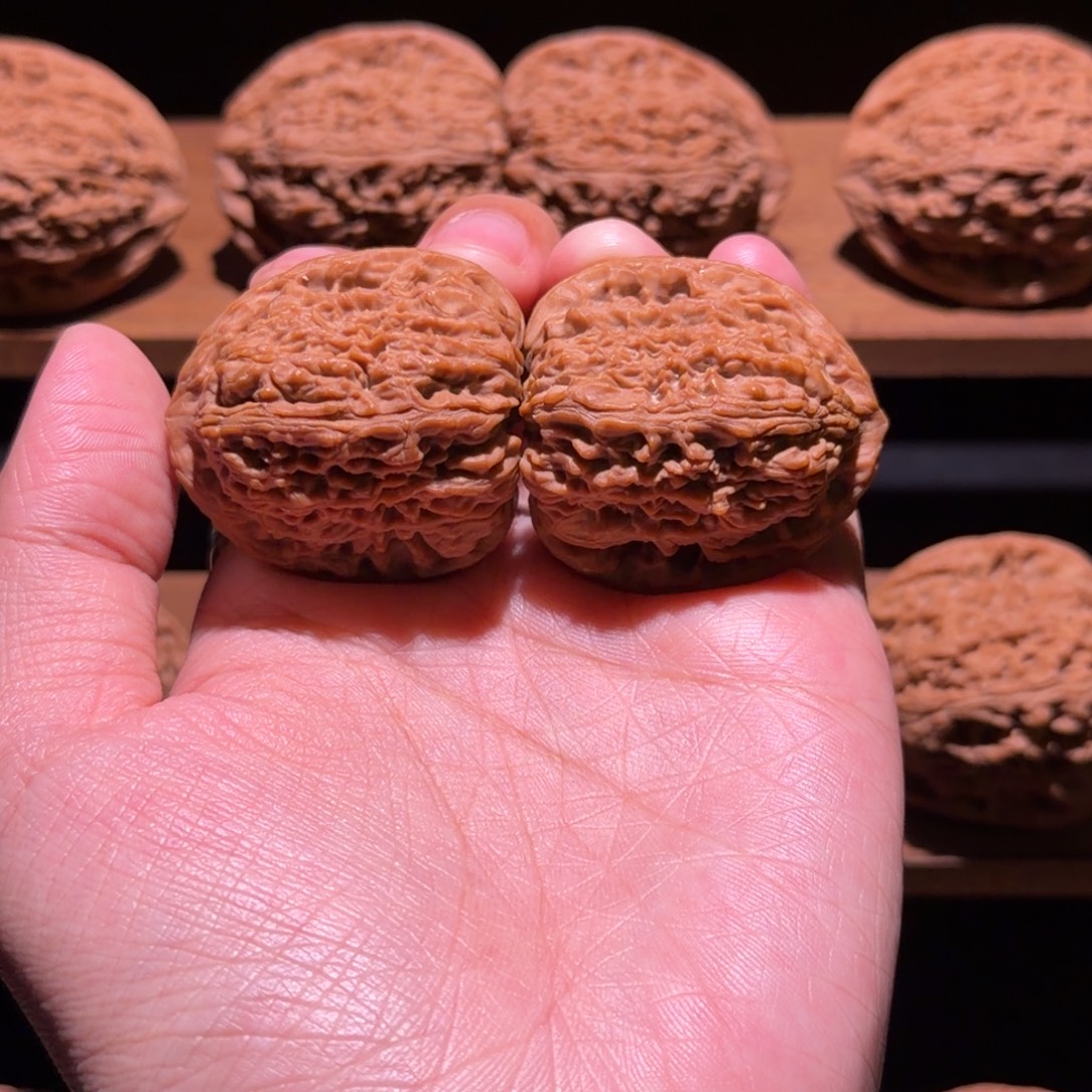 吊坠桃核36南疆石