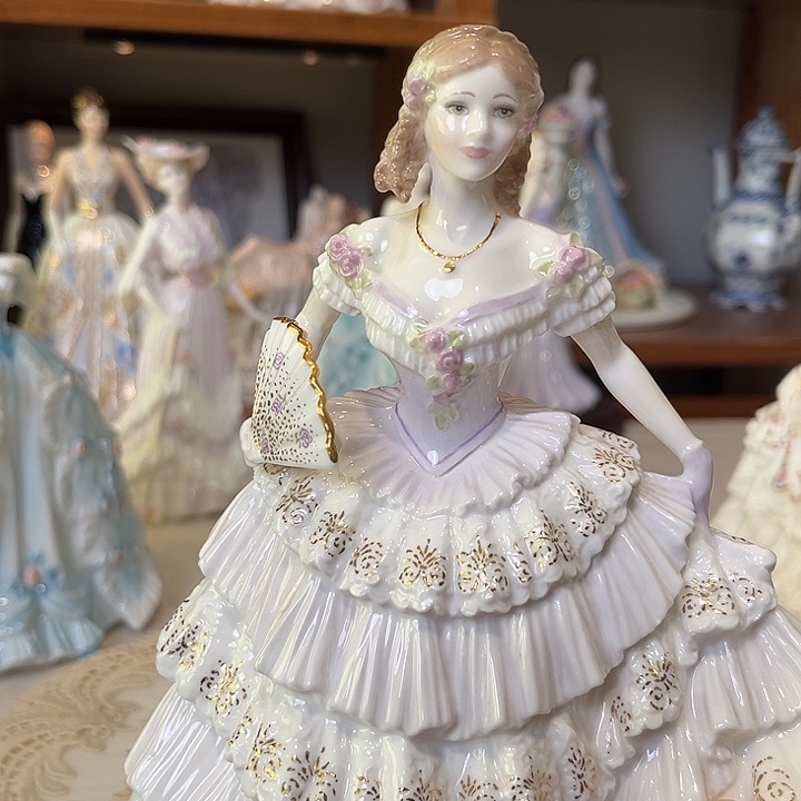 杯欧洲中古瓷器摆件