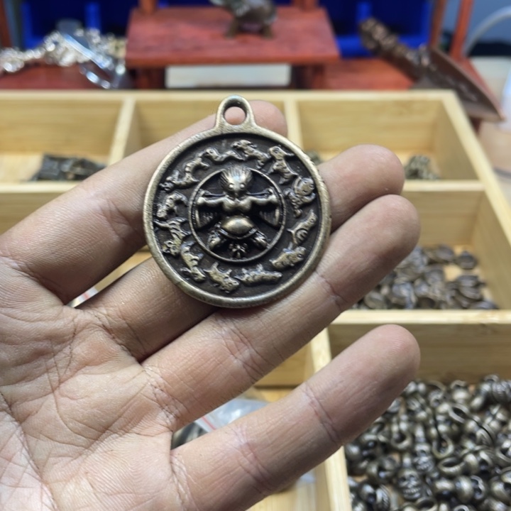 藏传黄利马挂牌一个手工翻砂