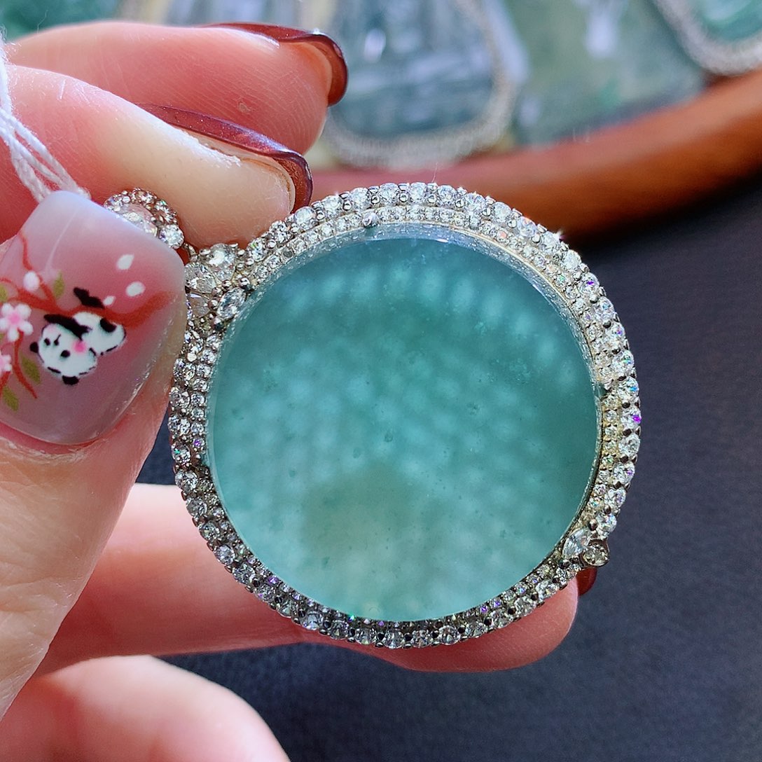 翡翠颈饰银S925镶嵌翡翠