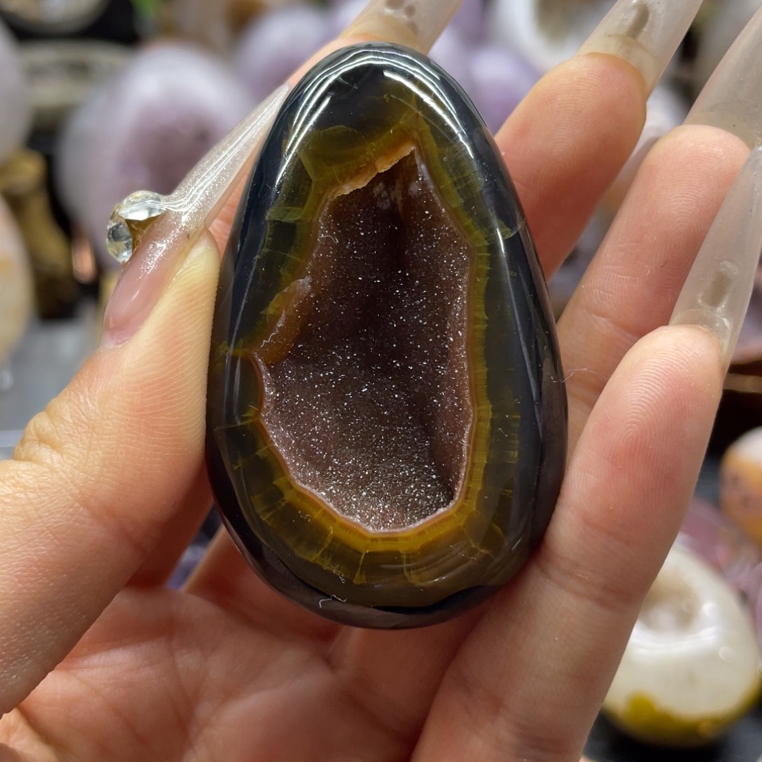 水晶大型摆件未镶嵌