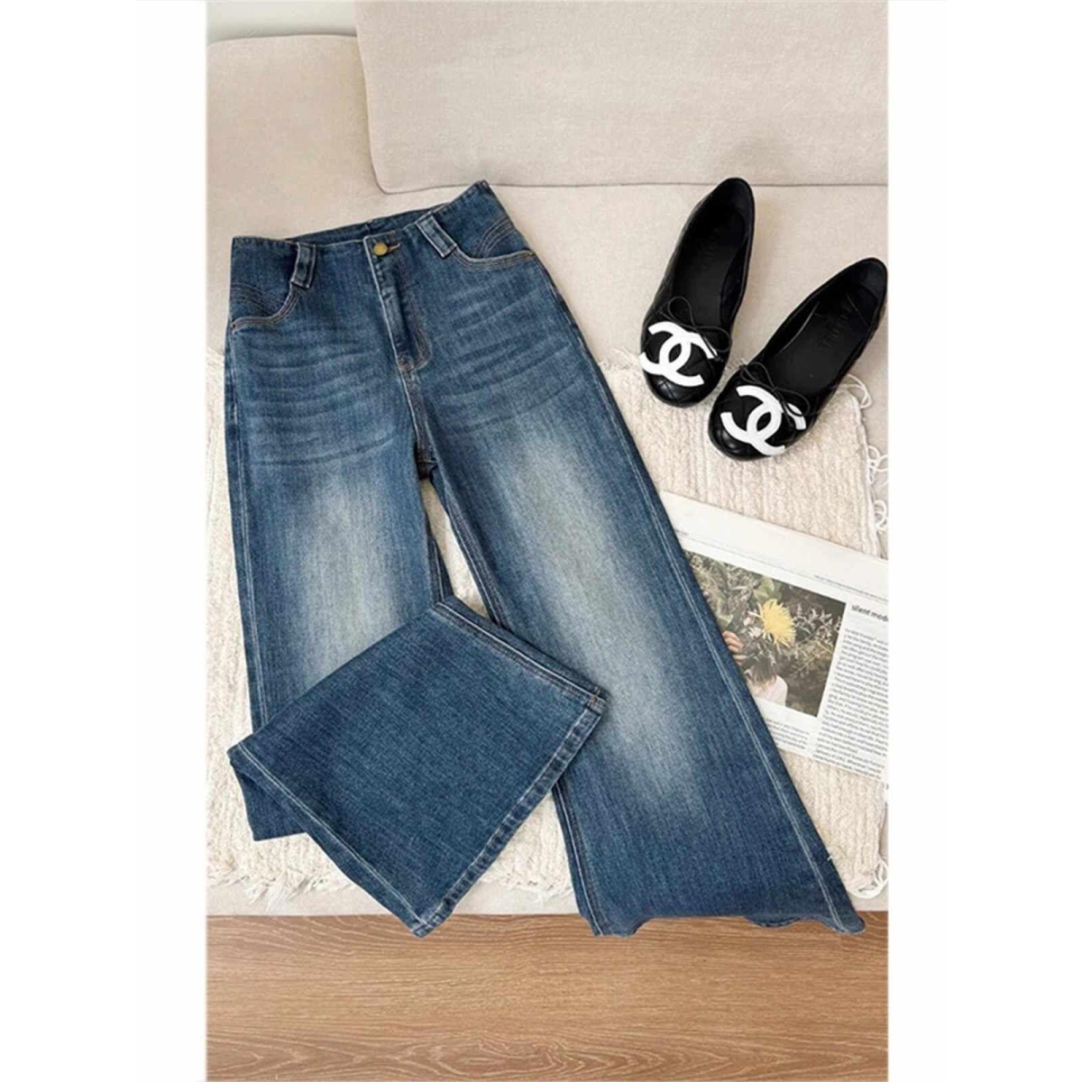 2025秋冬季爆款微喇牛仔裤女高腰水洗弹力垂感显瘦显高喇叭长裤潮