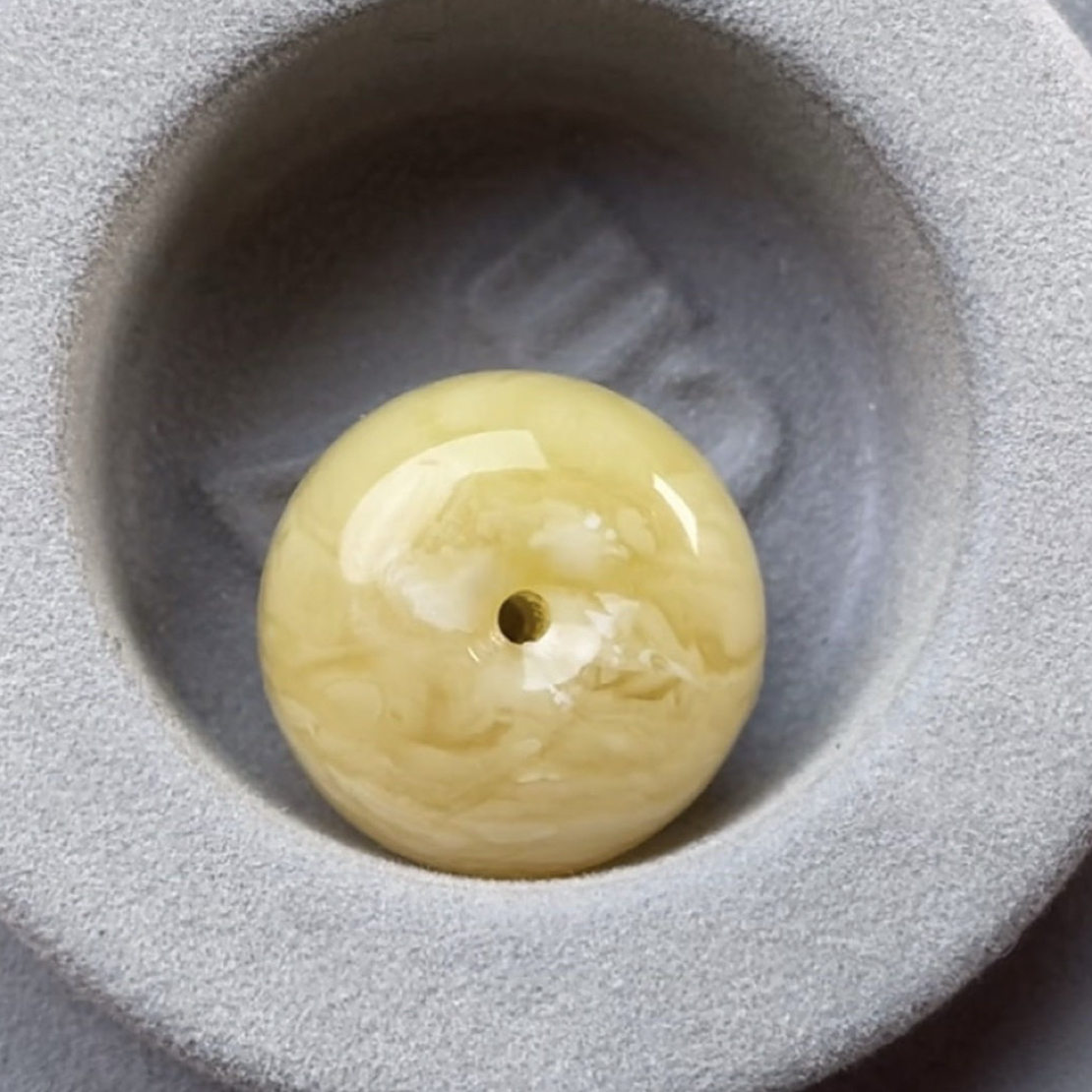 430元，天然原矿琥珀蜜蜡