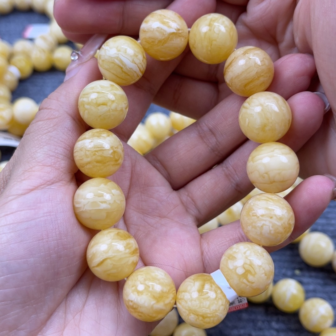 琥珀裸石未镶嵌尺寸16