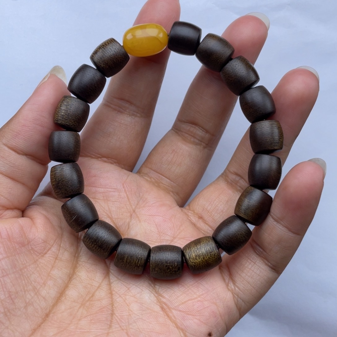 【闪购商品】沉香手串越南白棋1.0