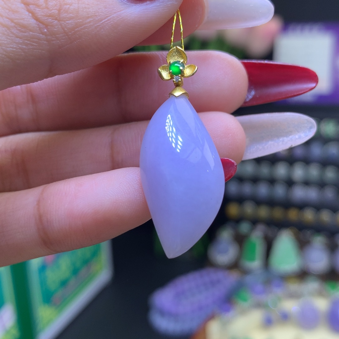 翡翠颈饰18K金镶嵌天然