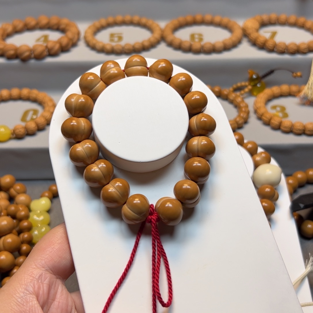 一****猴头核桃手串16精品屁桃福利