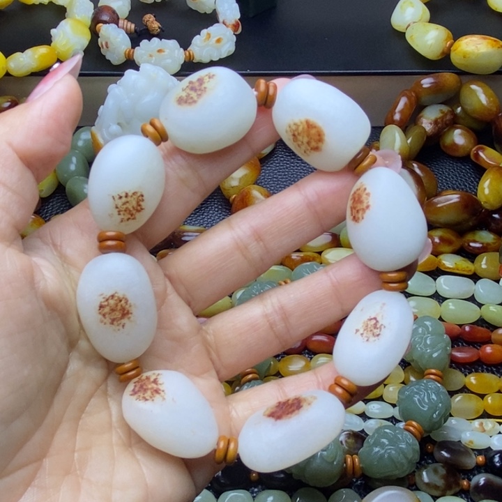 未镶嵌手链和田玉雨**晴