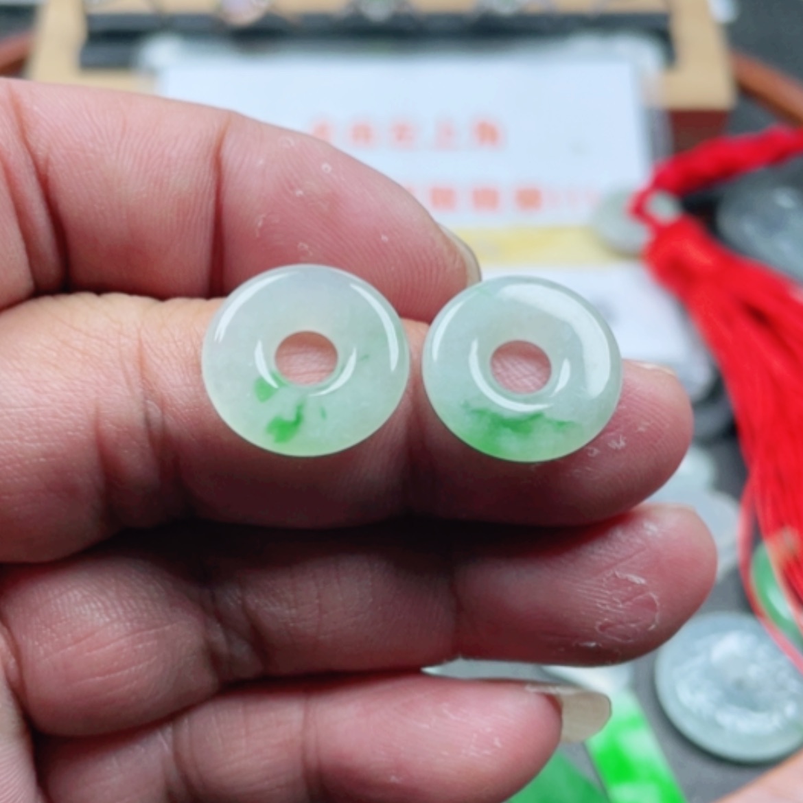 【闪购商品】翡翠颈饰未镶嵌翡翠