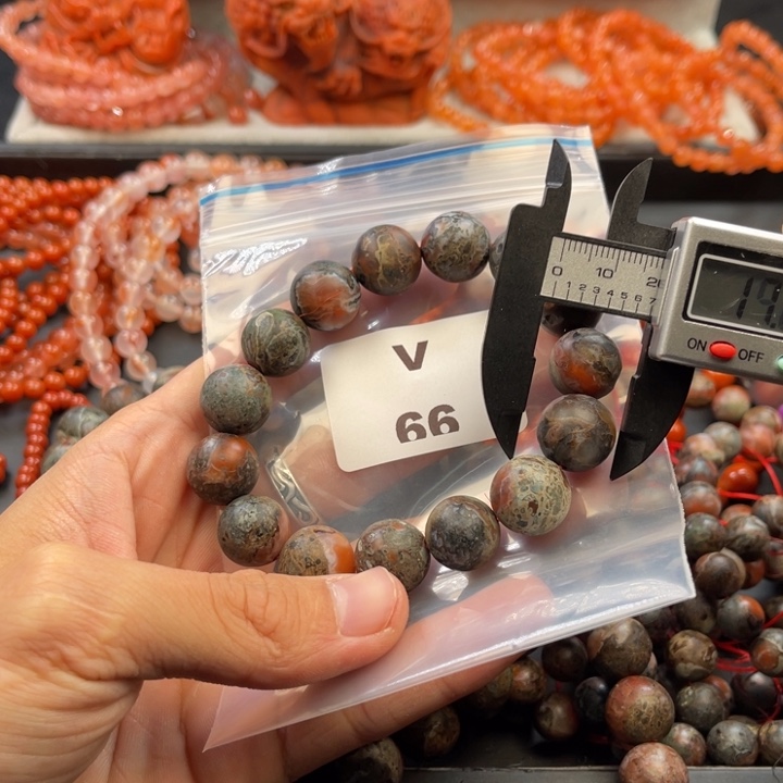 南红玛瑙未镶嵌多样性发货默认微瑕称重14mm