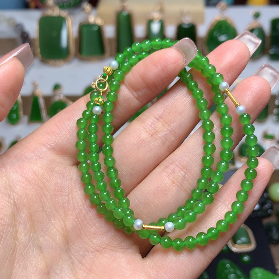 和田玉（碧玉）项链未镶嵌