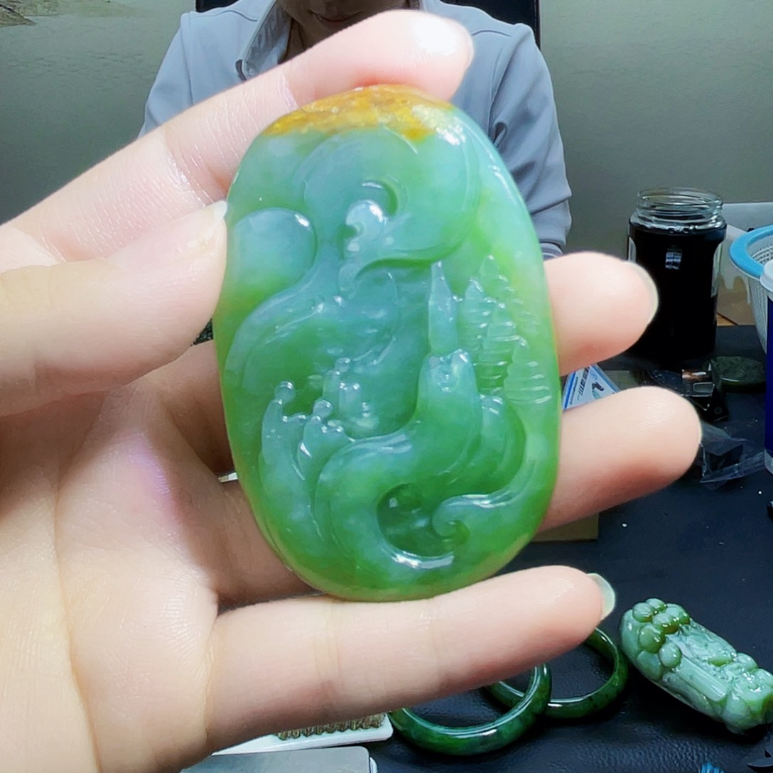 颈饰未镶嵌和田玉