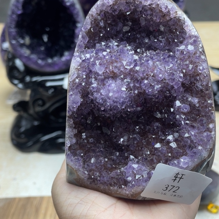 未镶嵌紫晶大型摆件（非配饰）