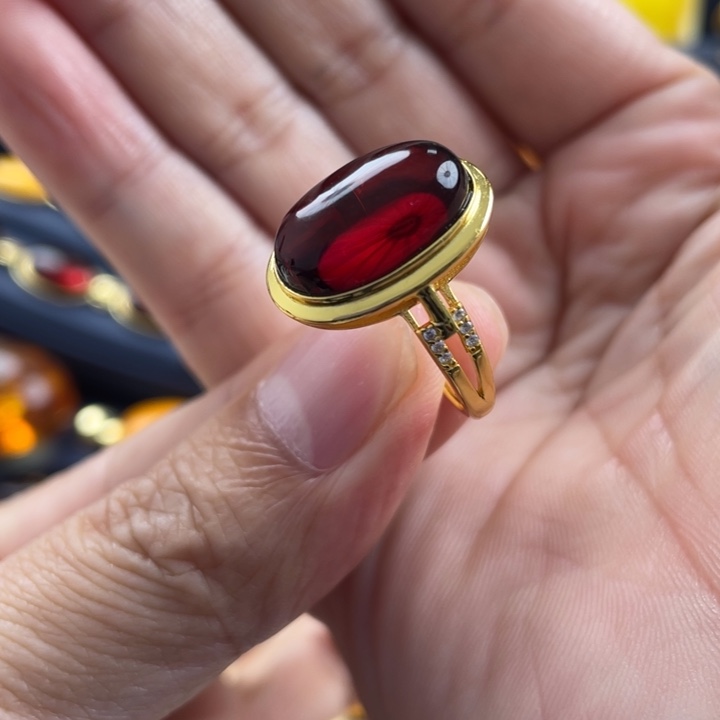 血珀戒指银S925镀金镶嵌