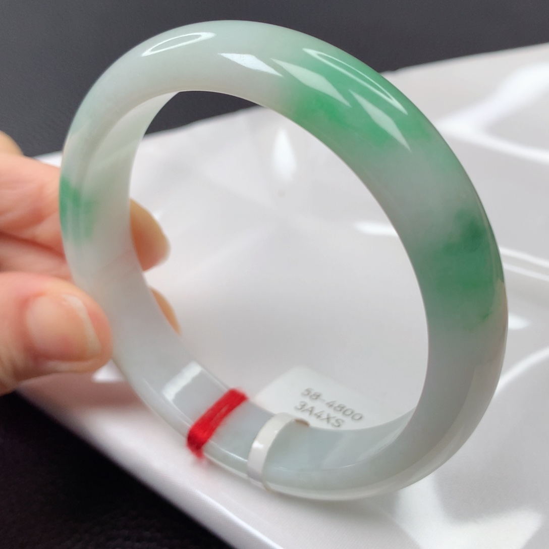 【闪购商品】翡翠手镯未镶嵌41号正圈xs58