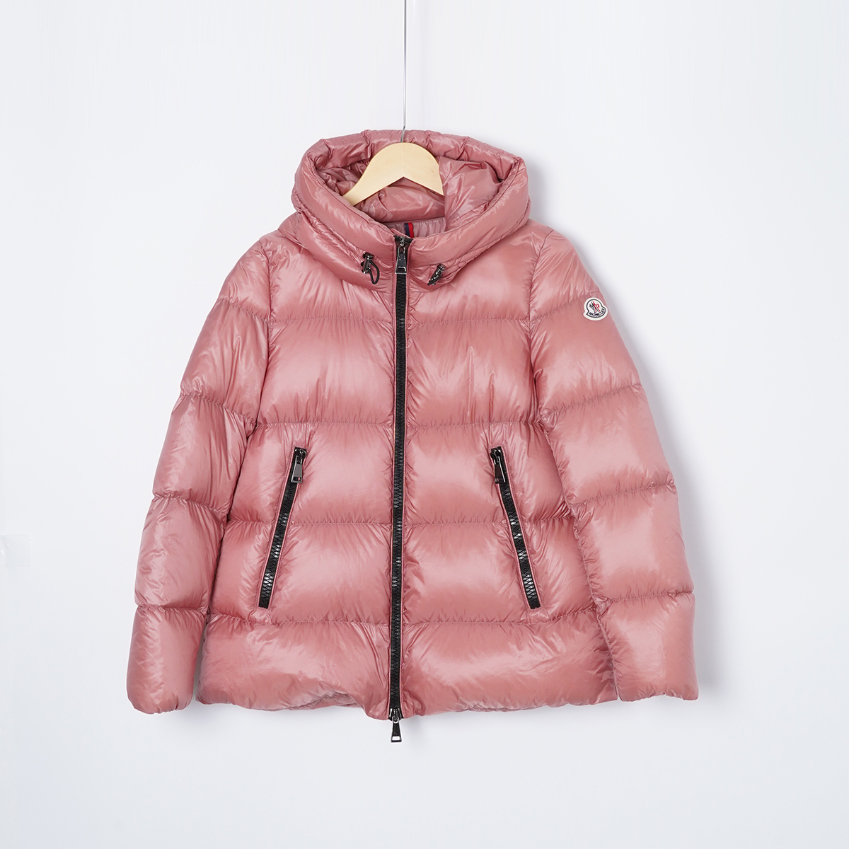 99新 MONCLER 白鹅绒/TH1489/蒙口黑色羽绒服/1码女装外套