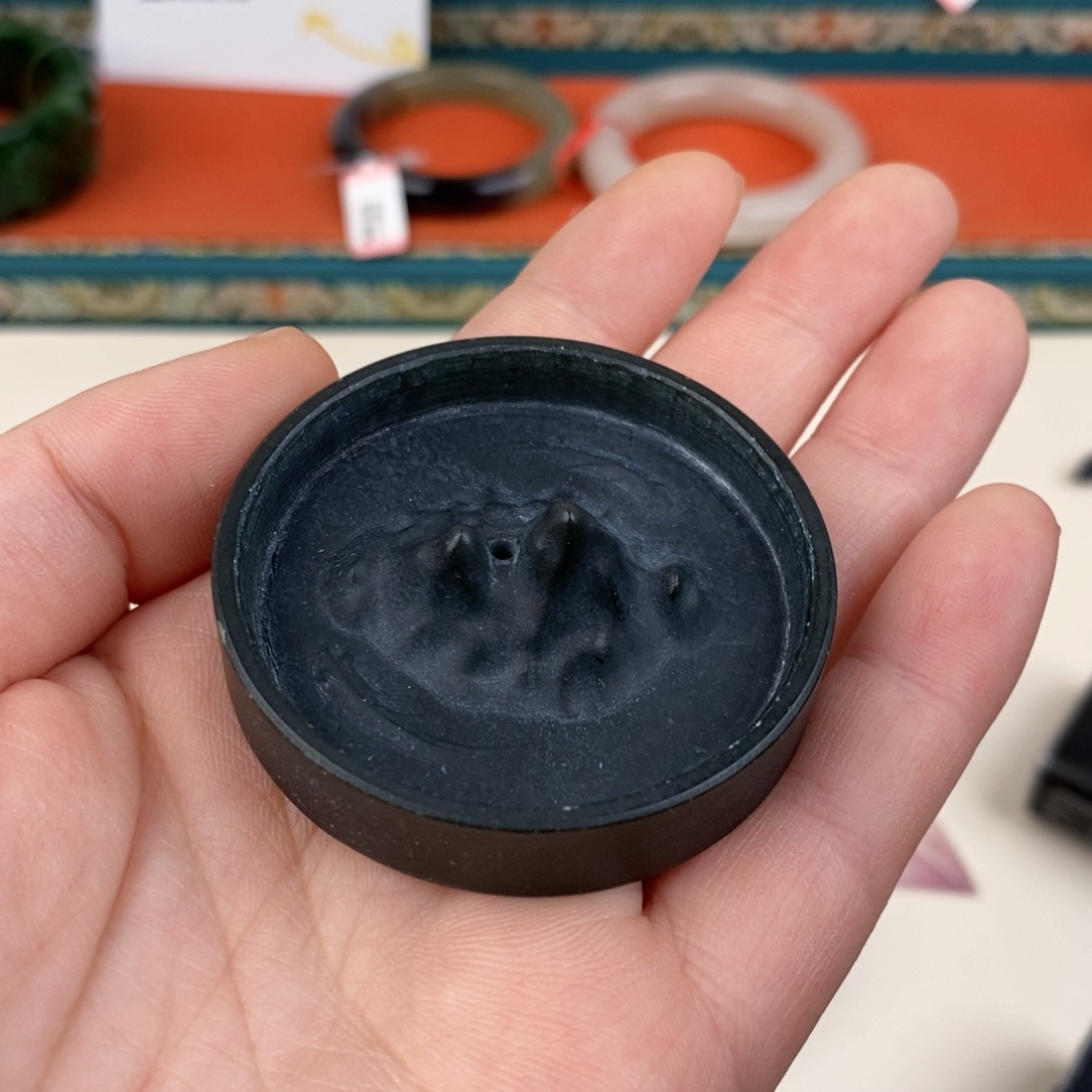 和田玉未镶嵌手镯251211