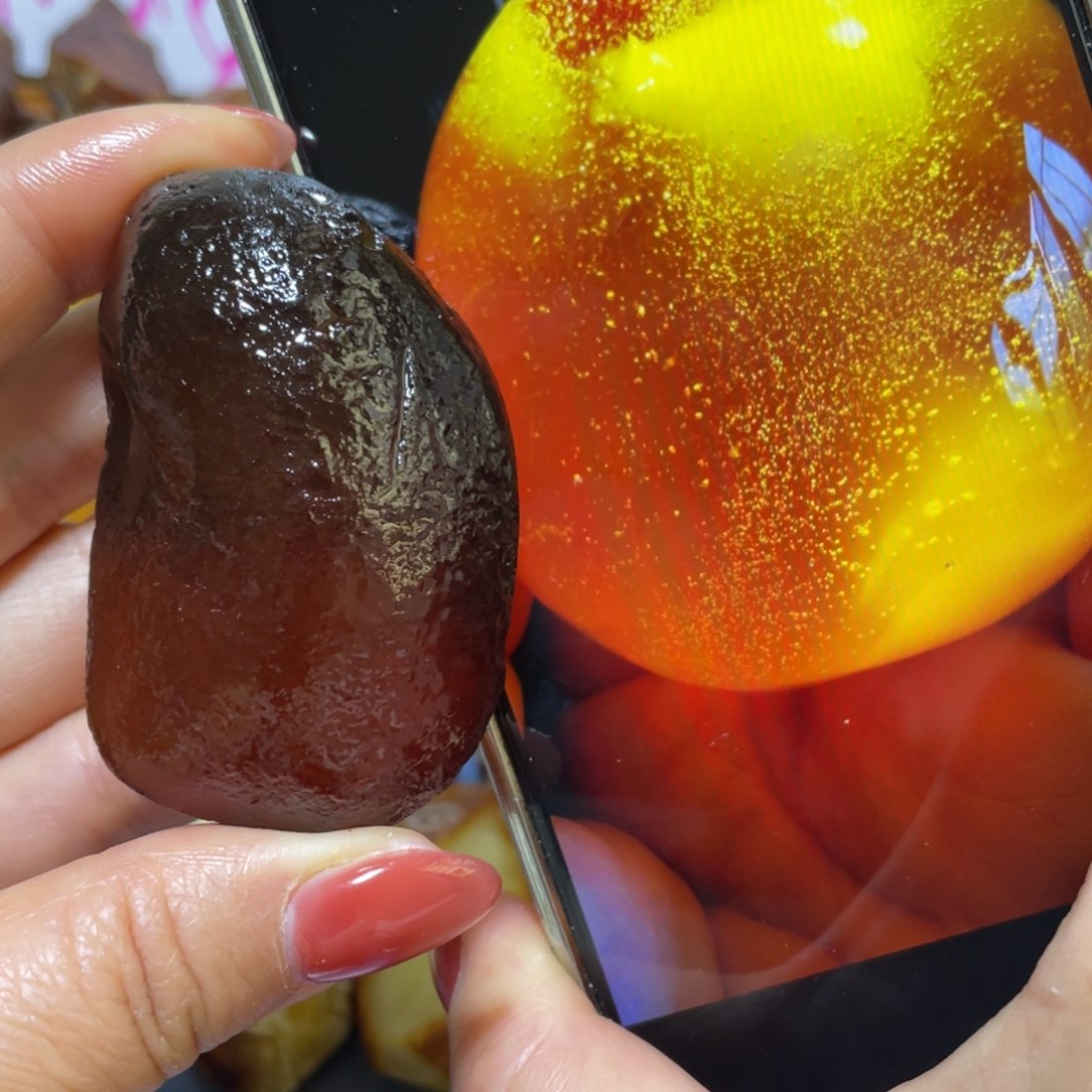 定制琥珀未镶嵌原石