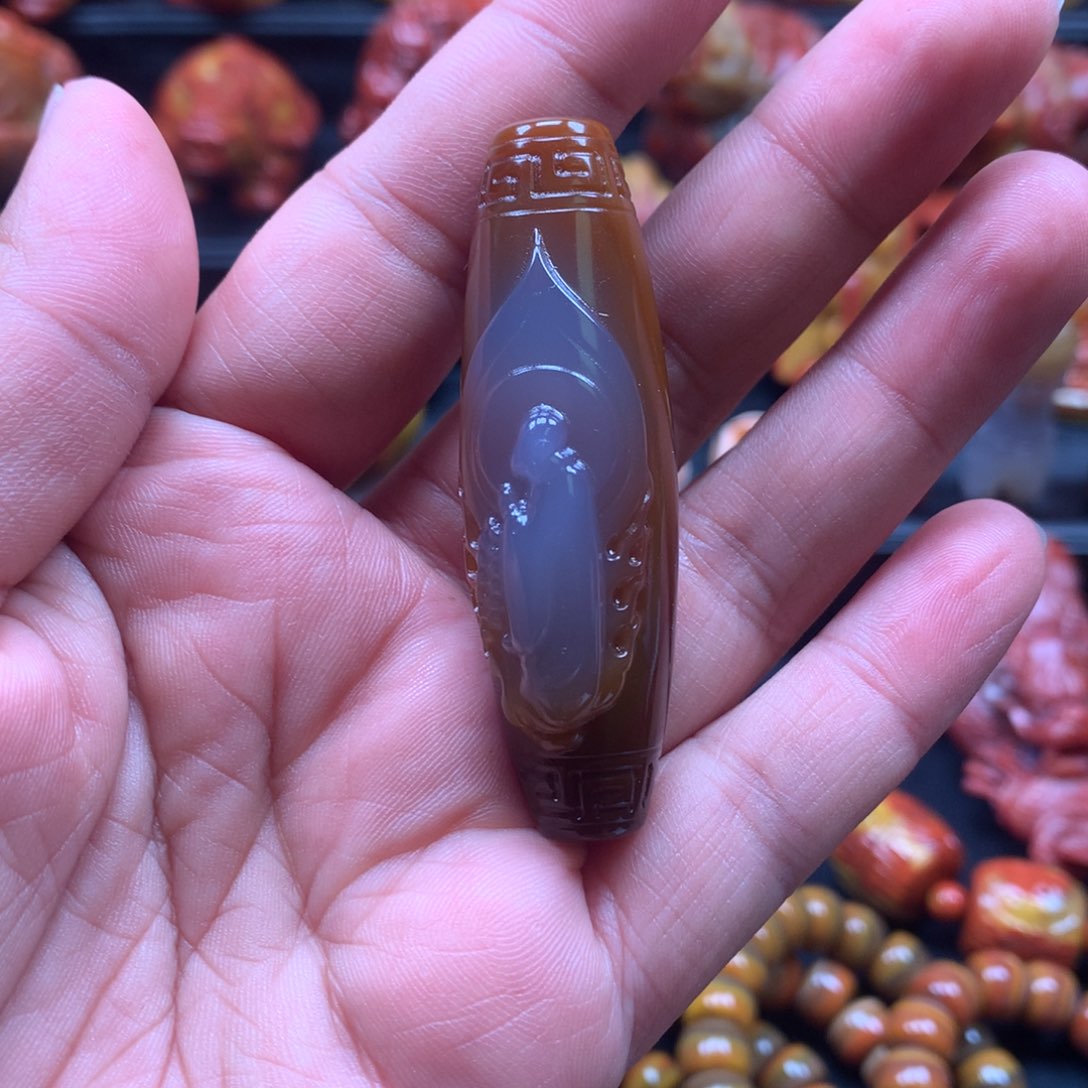 玛瑙/玉髓颈饰未镶嵌