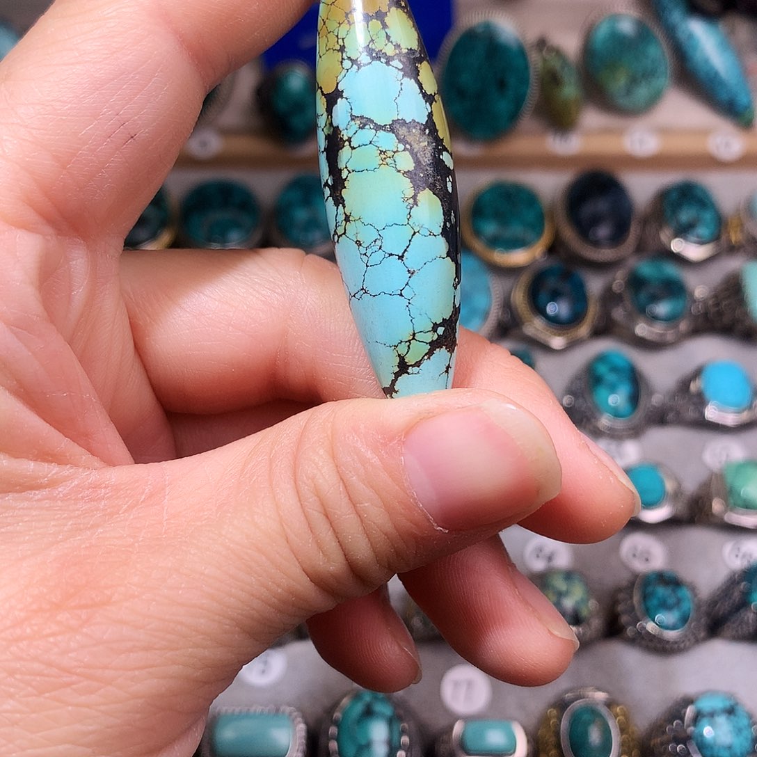 绿松石挂件未镶嵌苏****江